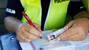 Co Polacy sądzą o wyższych mandatach? Wyniki sondażu rozwiewają wątpliwości