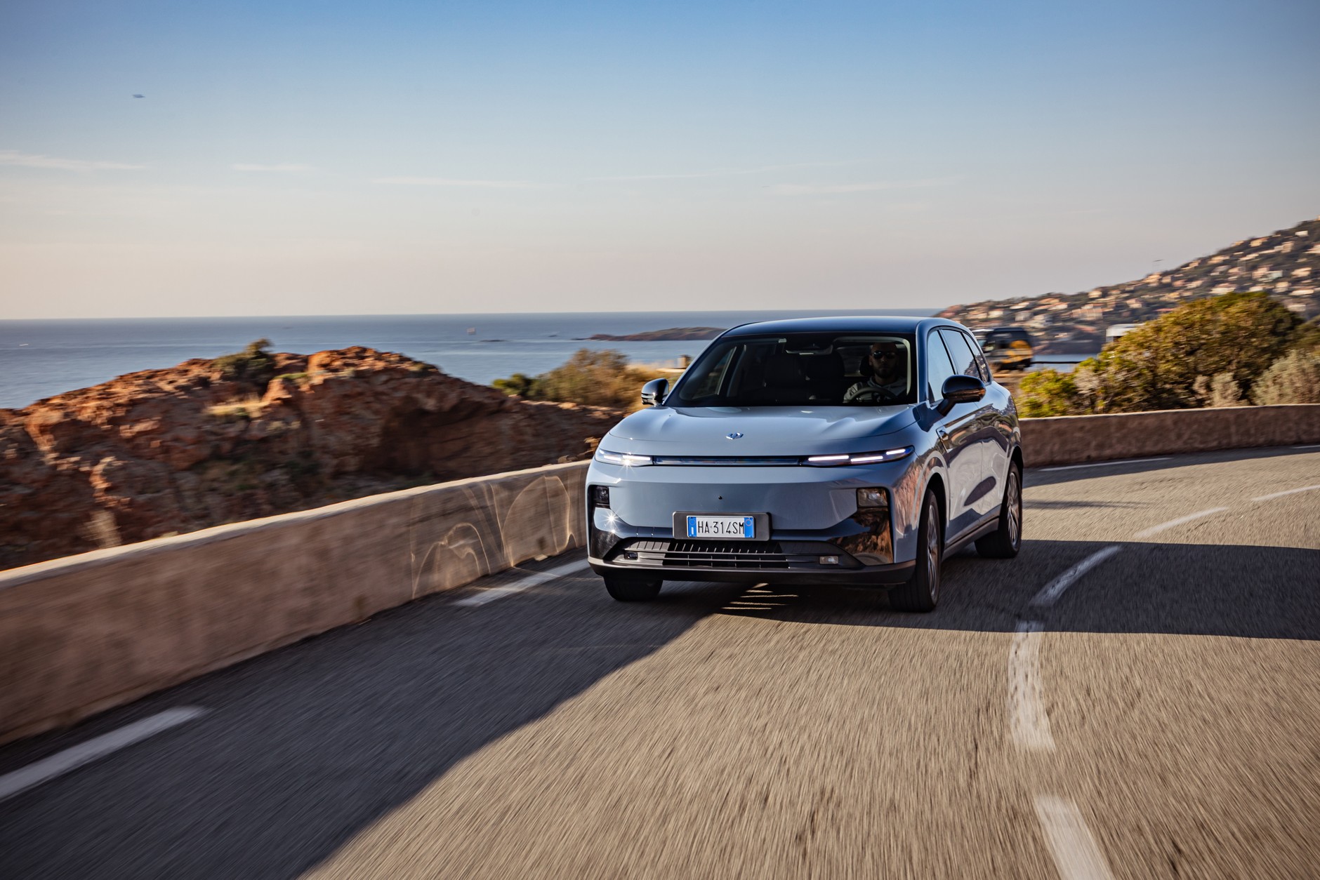 Leapmotor B10 Hybrid EV