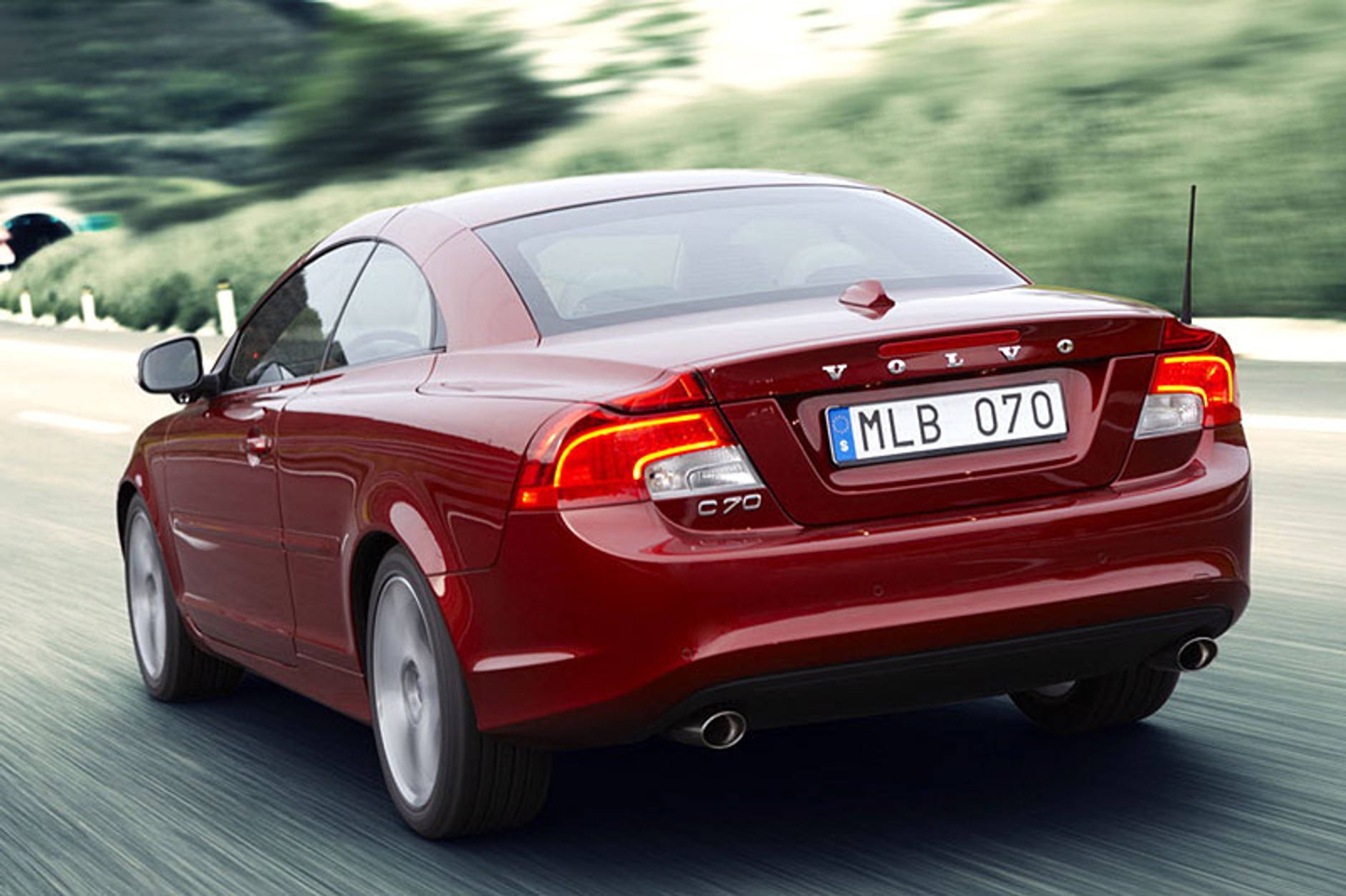 IAA Frankfurt 2009: Volvo w kolorze flamenco - czyli nowe C70