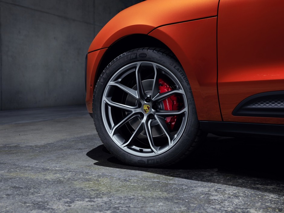 Porsche Macan 2021