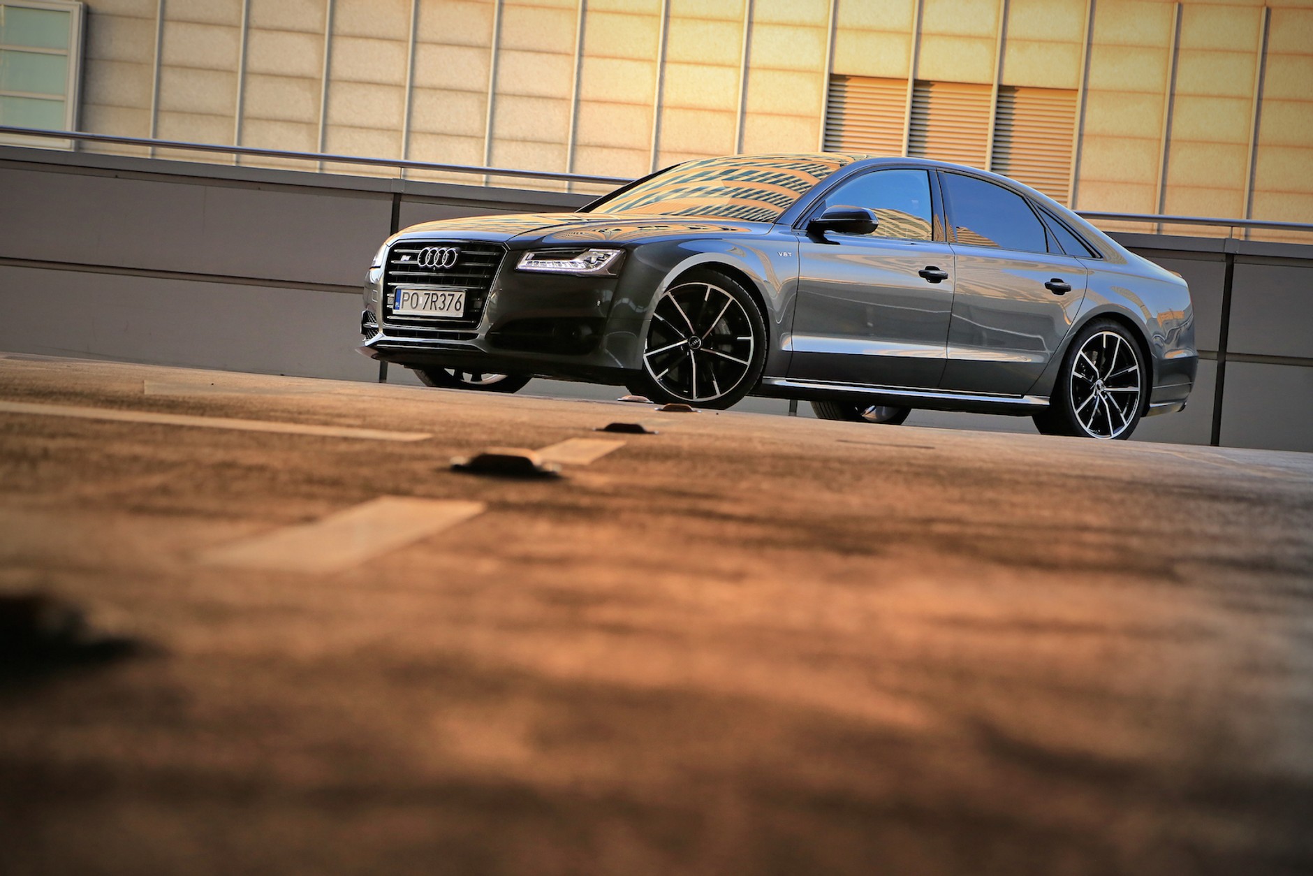 Audi S8 plus