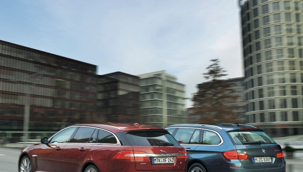 BMW 530d Touring kontra Jaguar XF Sportbrake: luksusowe kombi dla rodziny