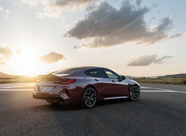 BMW M8 Gran Coupe – ponad 600 KM i 3,2 s do "setki"