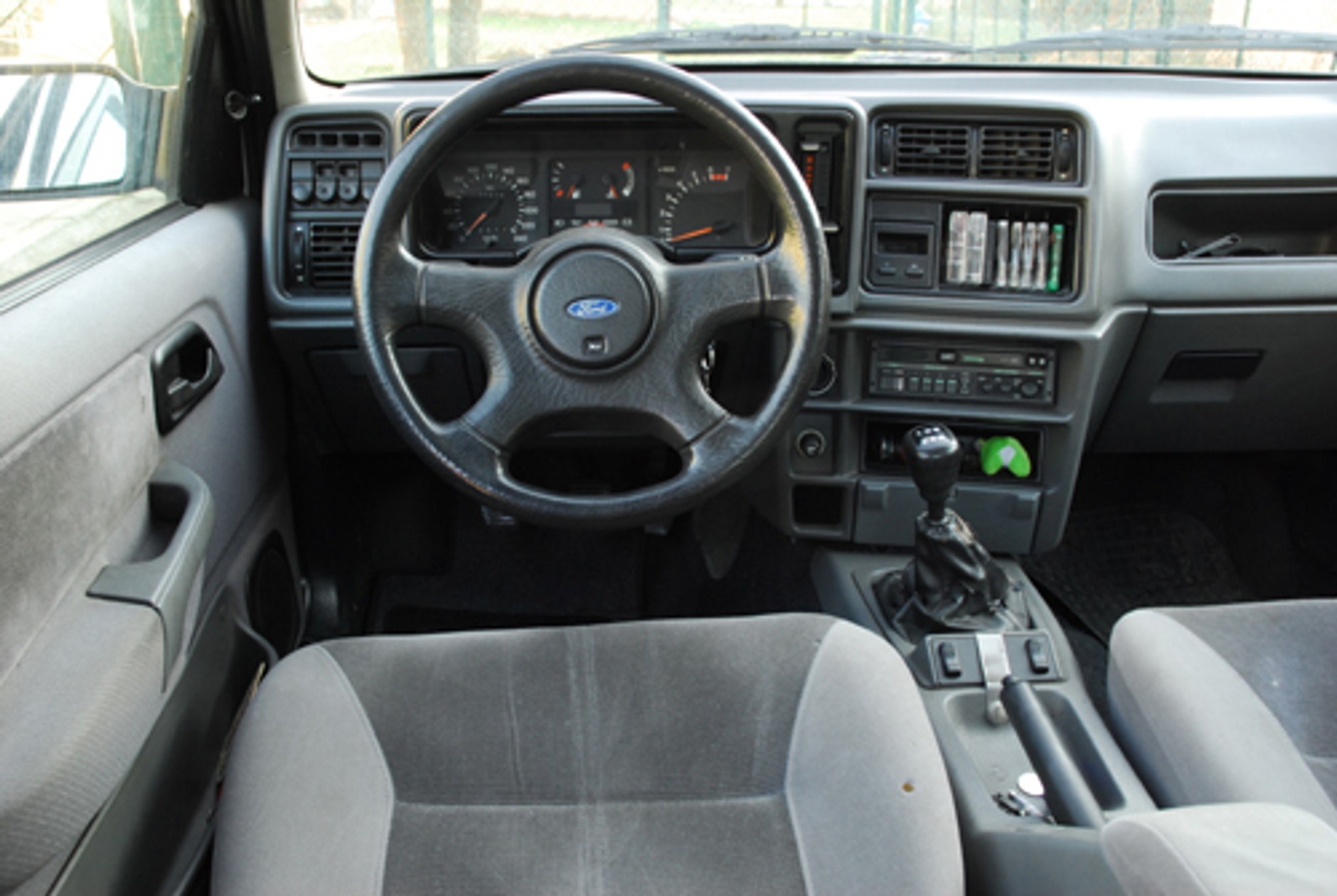 Ford Sierra - Tani klasyk