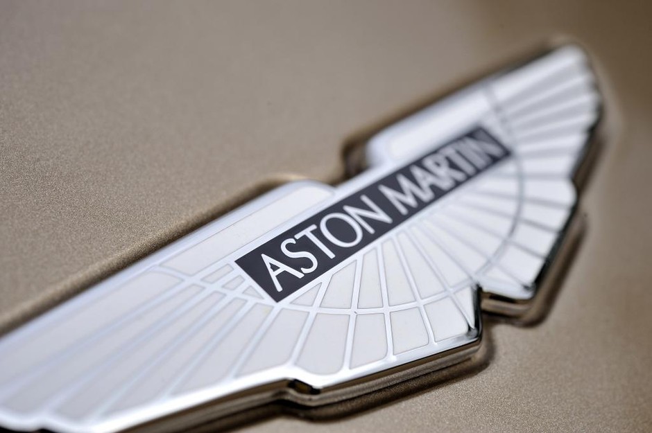 Jak jeździ Aston Martin Vanquish?