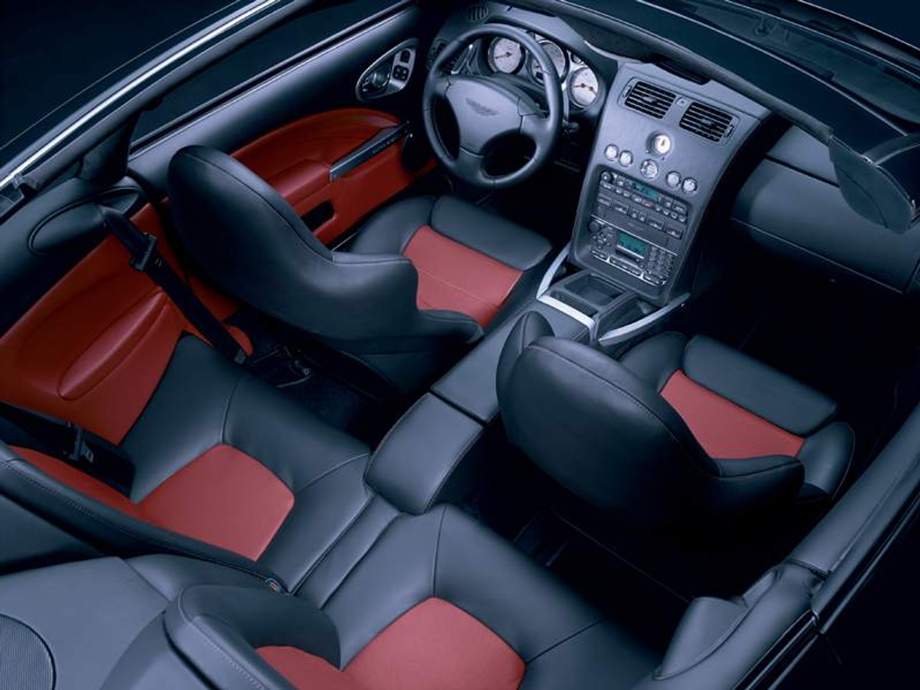 Aston Martin Vanquish S Ultimate Edition