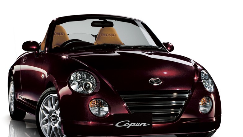 Daihatsu Copen wciąż w grze