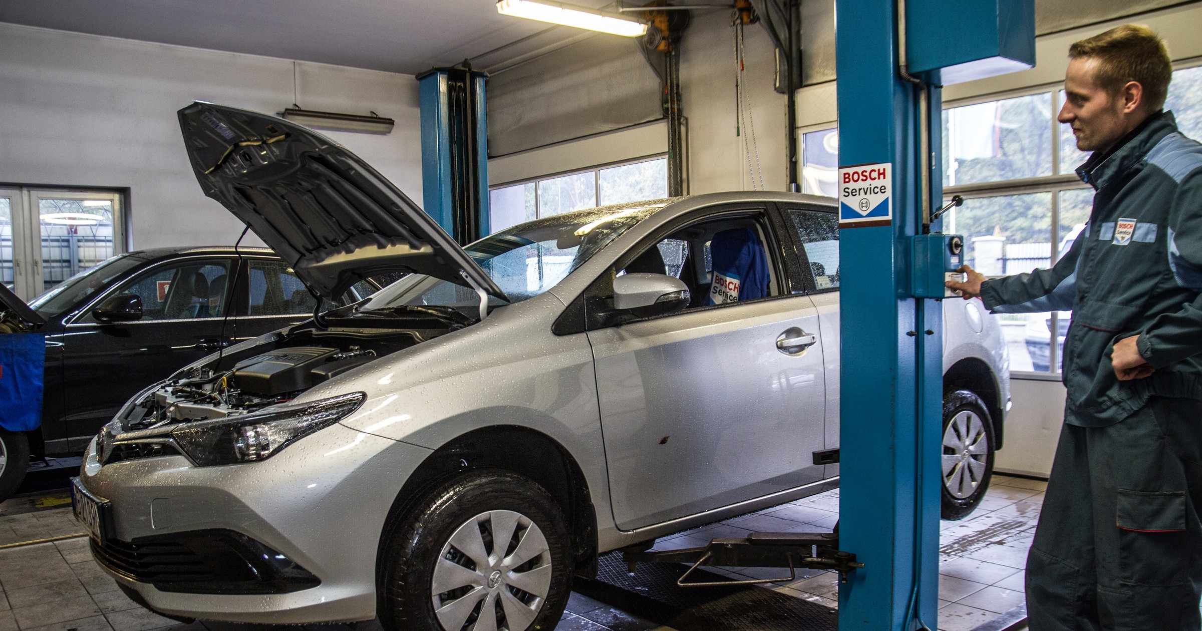Przegląd z Auto Światem w serwisie Bosch Car Service