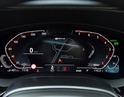BMW 545e xDrive (2021, G30 LCI)