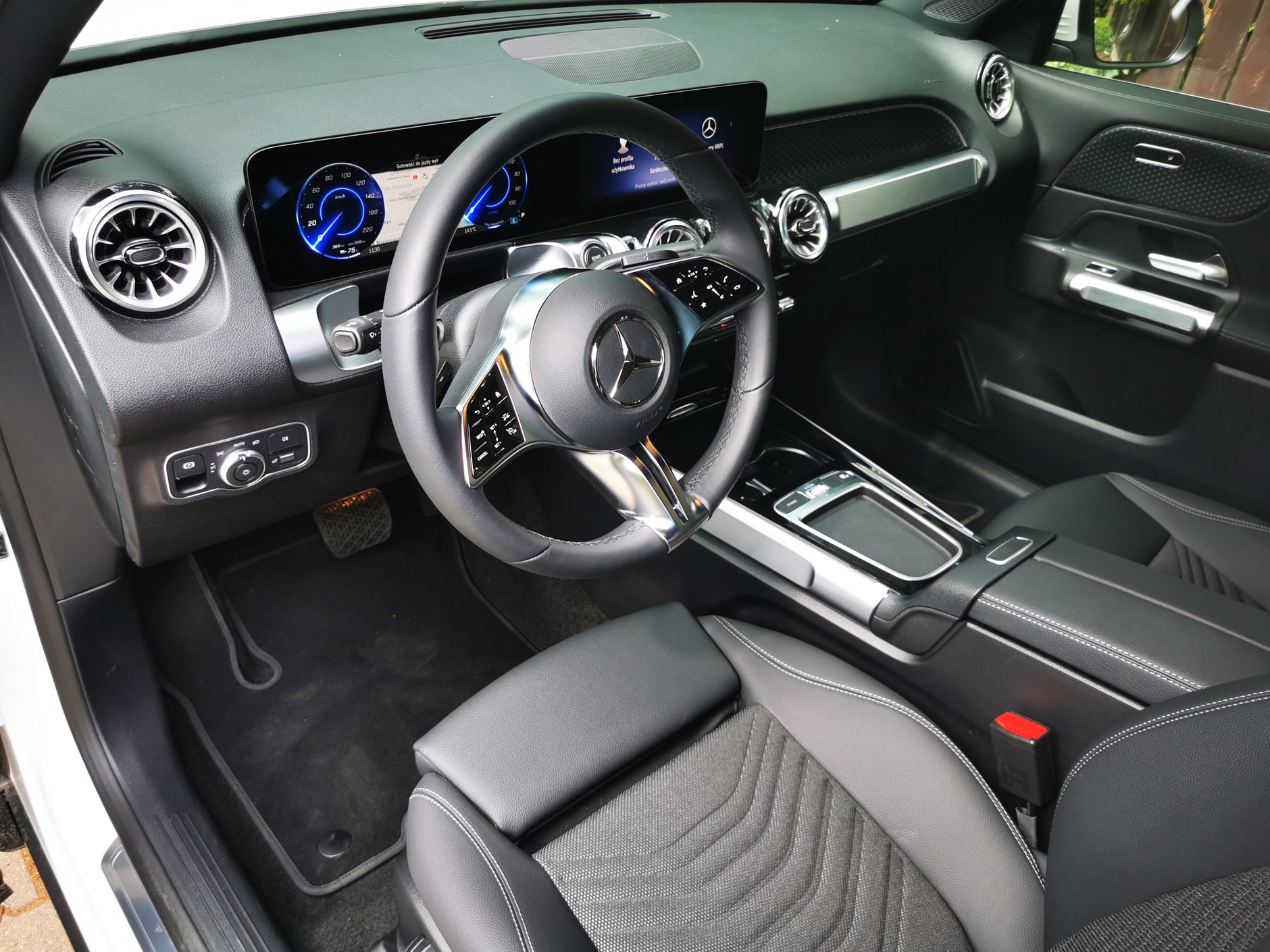 Mercedes EQB 250+