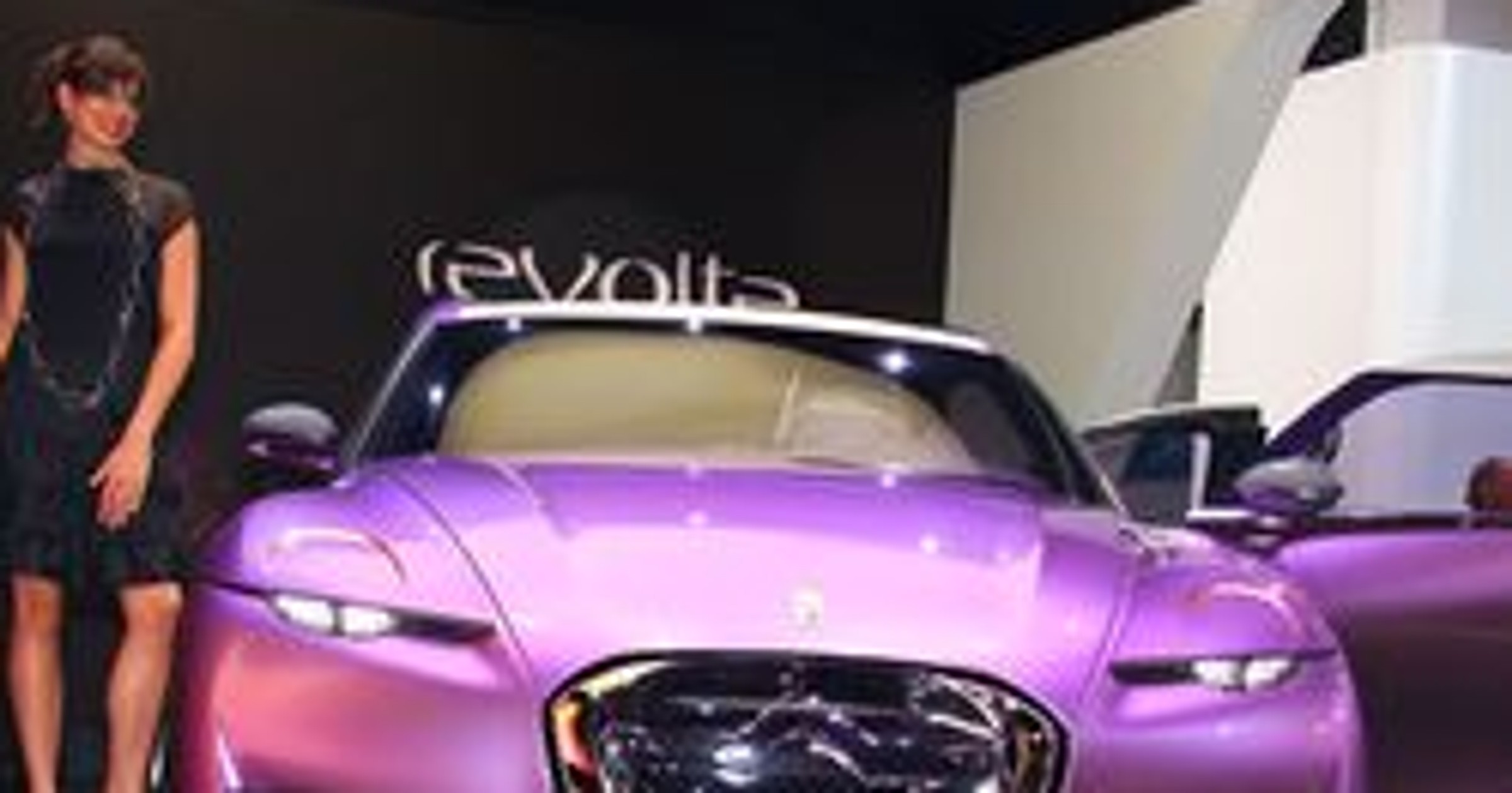 IAA Frankfurt 2009: 81 premier światowych, 753 wystawców z 30 krajów (fotogaleria I.)