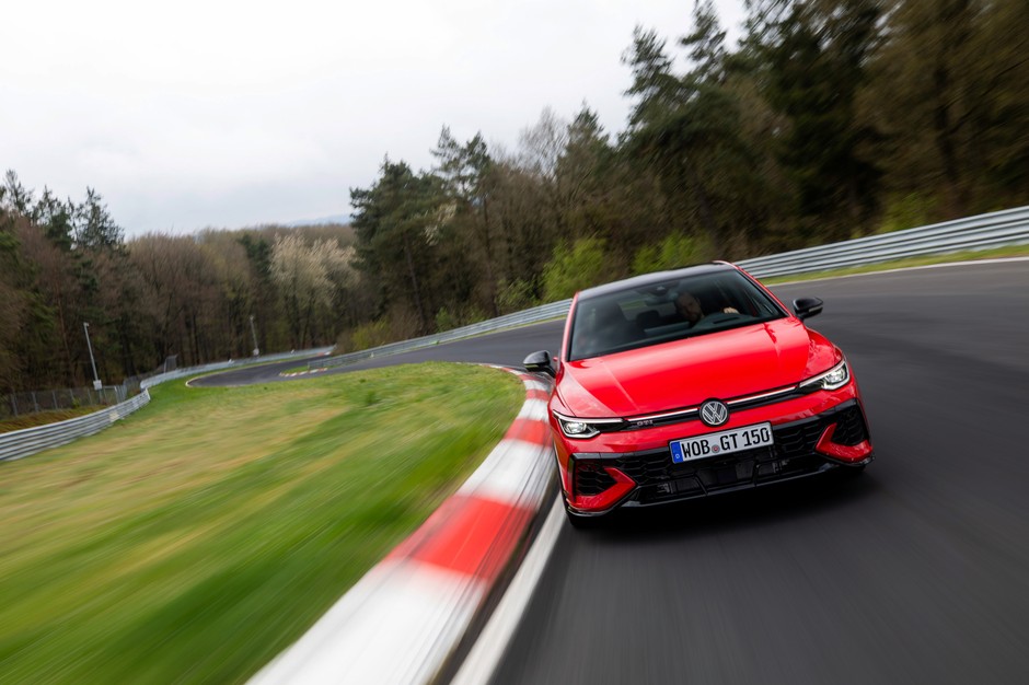 Volkswagen Golf GTI EDITION 50
