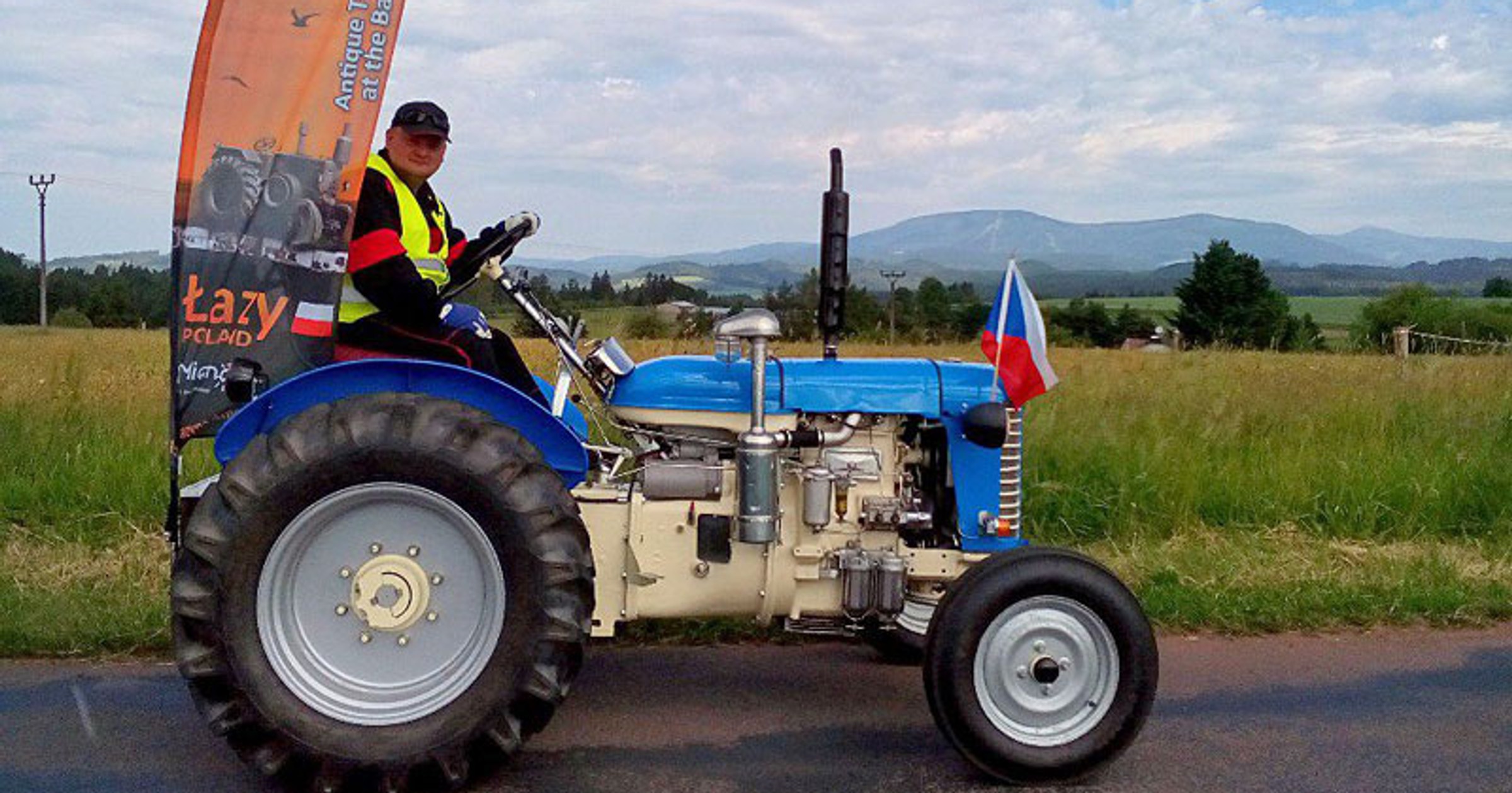 Zetor 25 na trasie do Skandynawii
