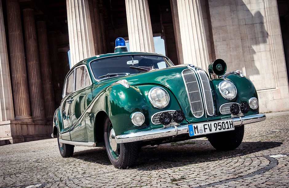 BMW 501