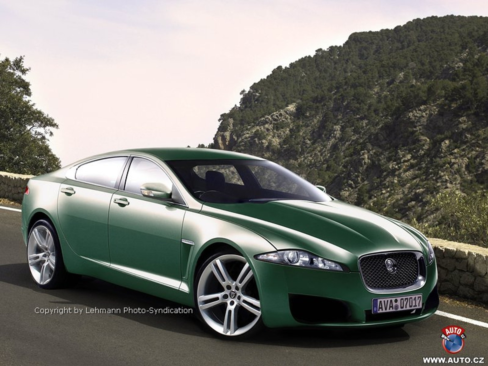 Jaguar XF: nagroda dla „widma”