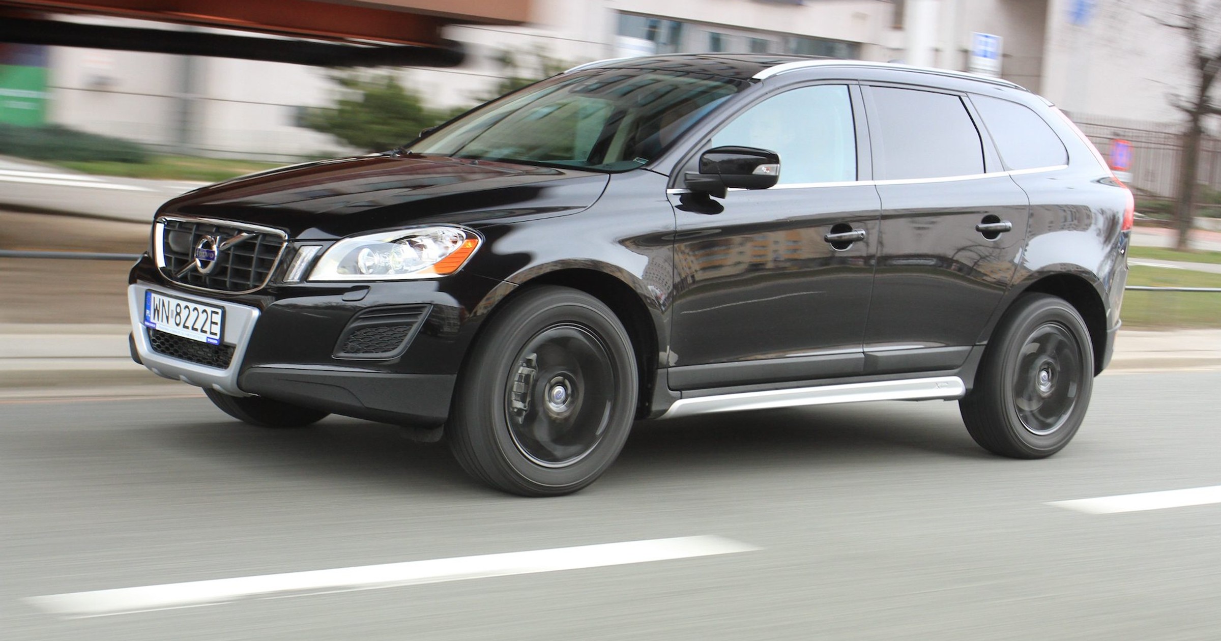 Volvo XC60 I (2008-17)