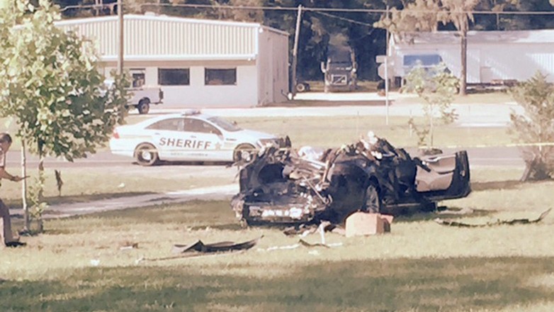 Wypadek Tesli – zdjęcie ilustracyjne