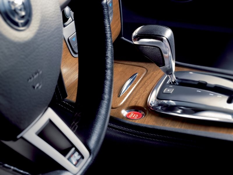 Genewa 2007: Jaguar XKR Portfolio