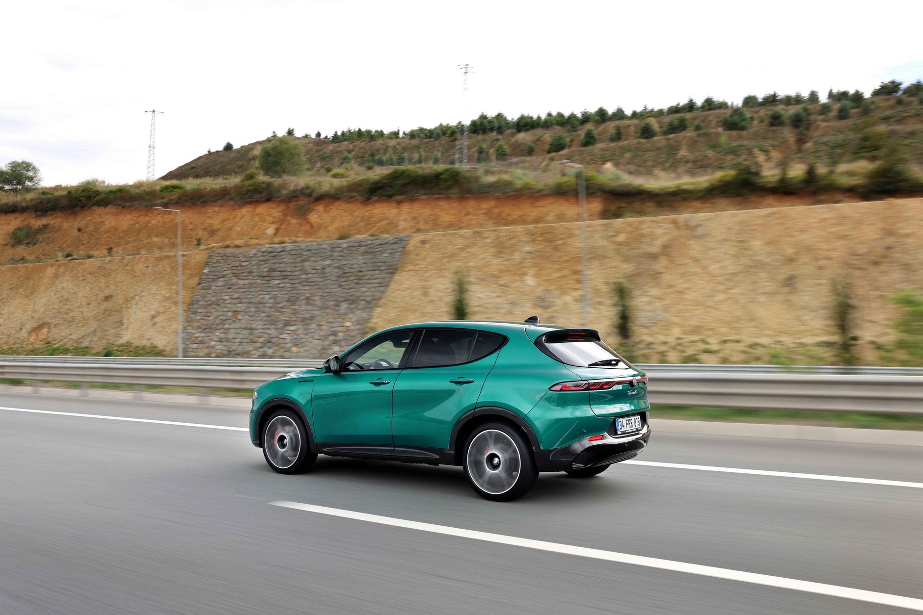 Alfa Romeo Tonale 1.6 JTD T4 1 generacja 2022 r.