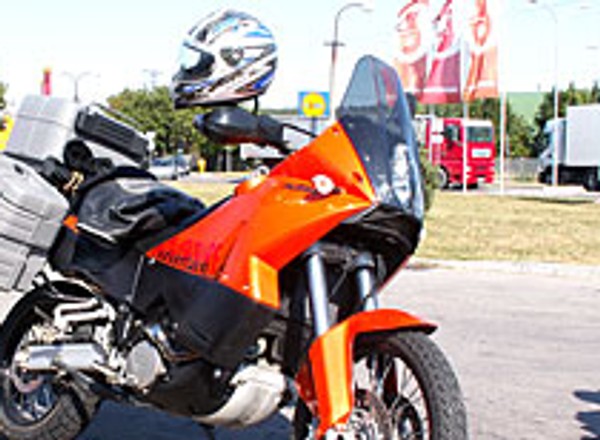 KTM 990 Adventure ABS: SUV na dwóch kołach
