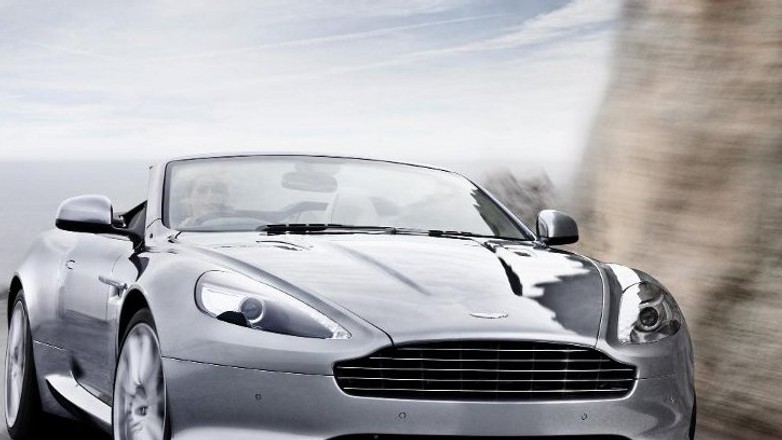 Aston Martin Virage powraca