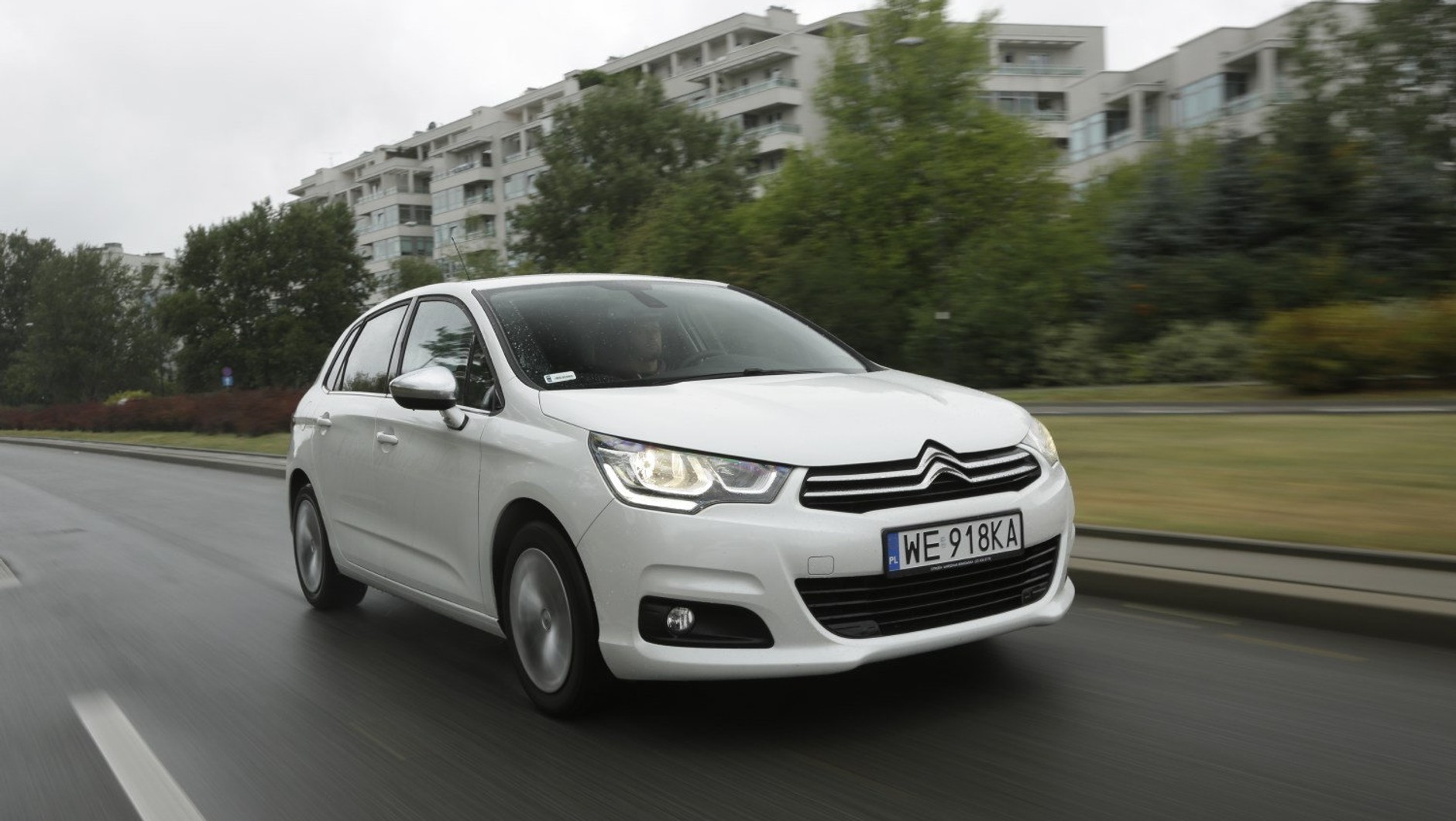 Porównanie - Citroen C4 kontra Peugeot 308 - osiągi, spalanie, dane techniczne
