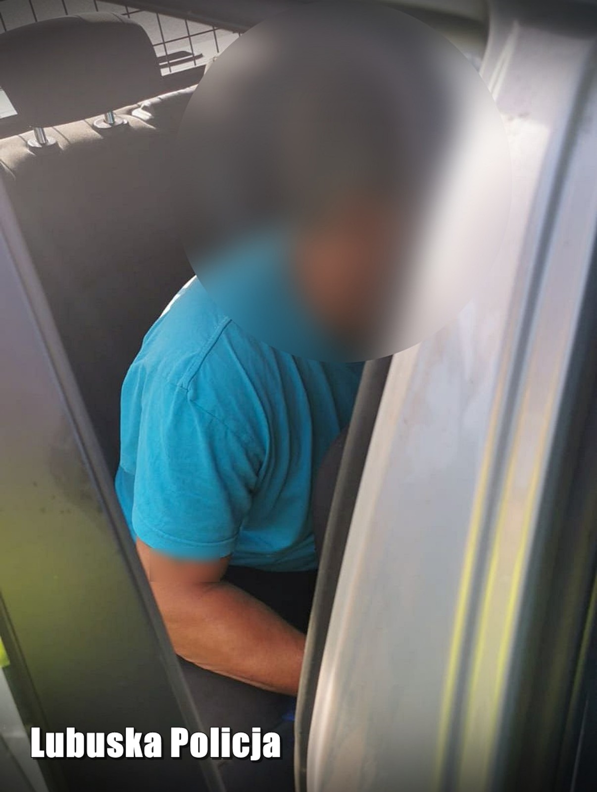 Mężczyzna sterujący ruchem miał ponad promil alkoholu