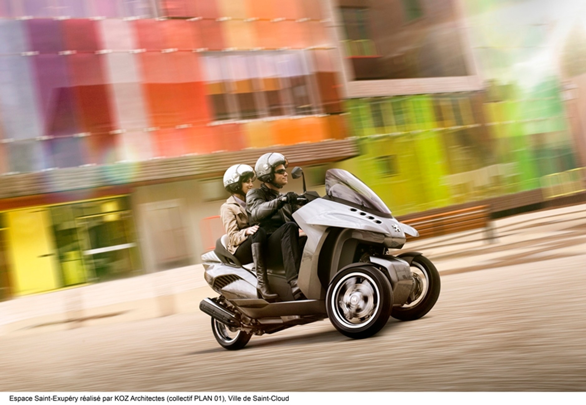 Peugeot HYbrid3 Evolution – samochodoskuter