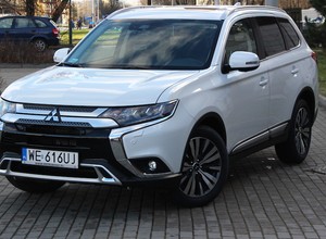 Mitsubishi Outlander - trochę pudru nigdy nie zaszkodzi | TEST