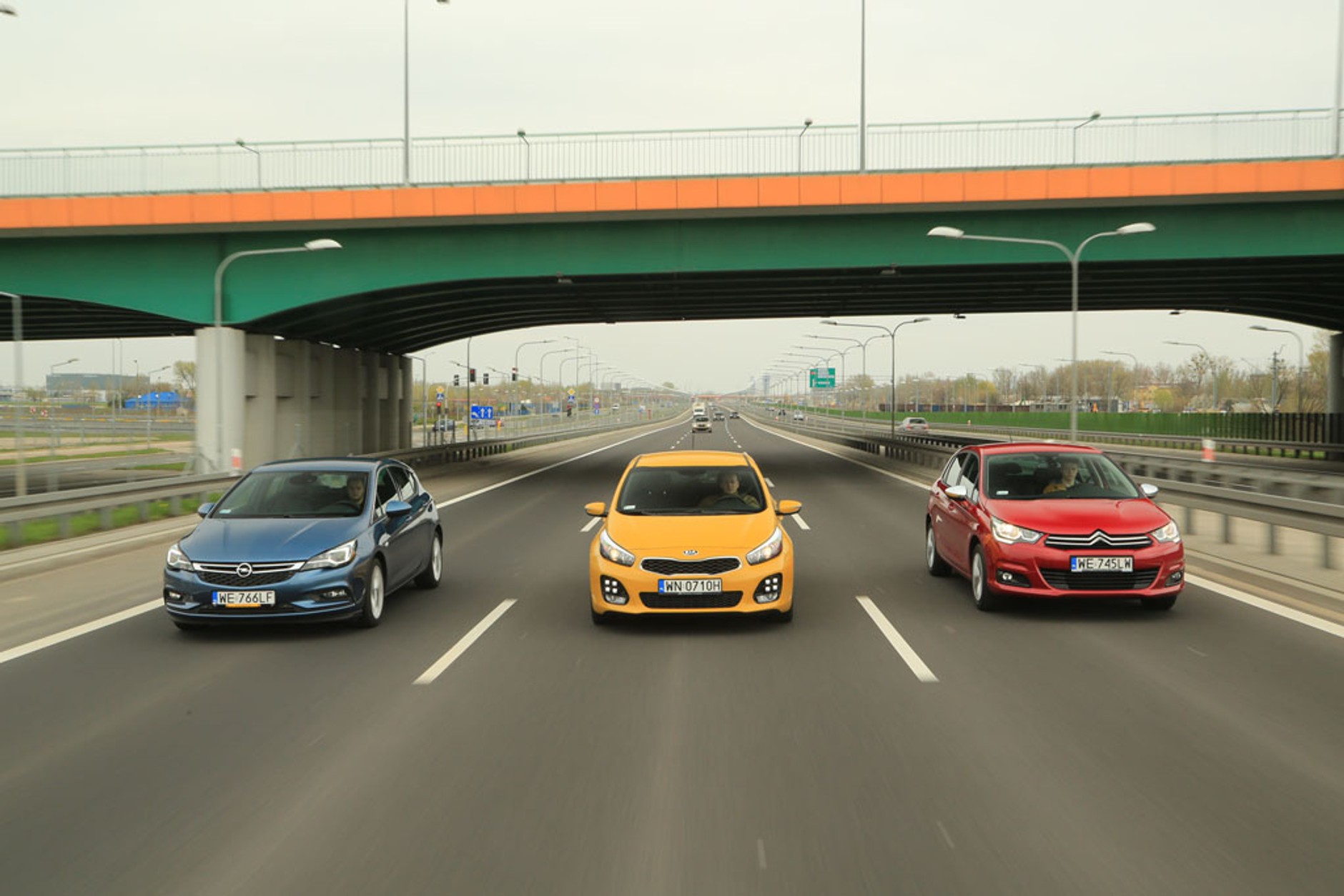 Kia Cee'd kontra Opel Astra i Citroen C4