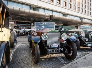 40 przedwojennych Rolls-Royce'ów na trasie po Polsce