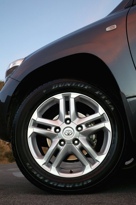 Toyota: Rosja pochłonie połowę Land Cruiserów V8 przeznaczonych dla Europy