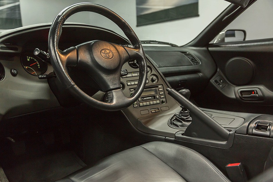 Toyota Supra 4. generacji w wersji targa
