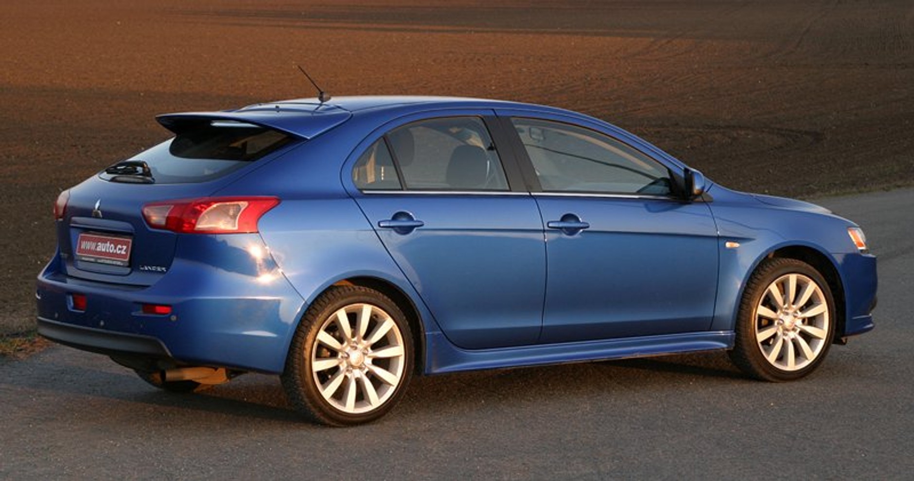 Mitsubishi Lancer Sportback 1.8 MIVEC – zwinny bliźniak