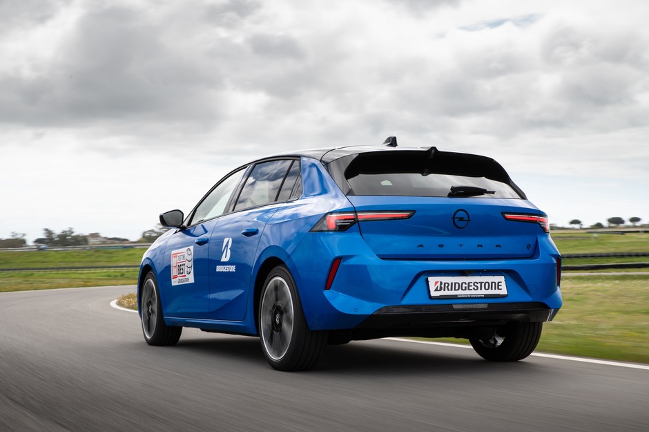 Opel Astra Electric
