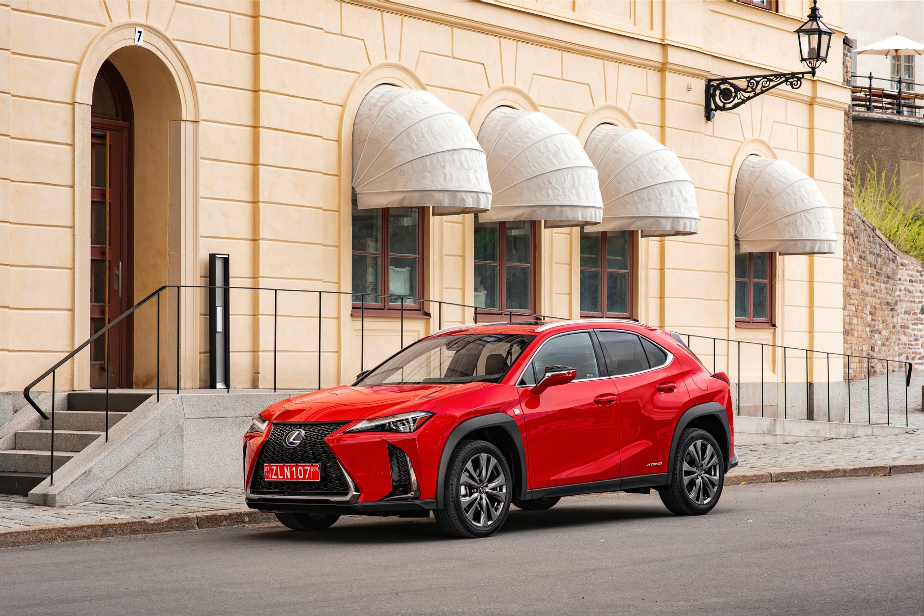 Lexus UX 250h