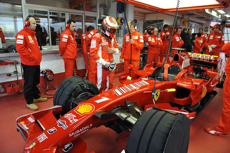 Odkrywamy tajemnice Ferrari