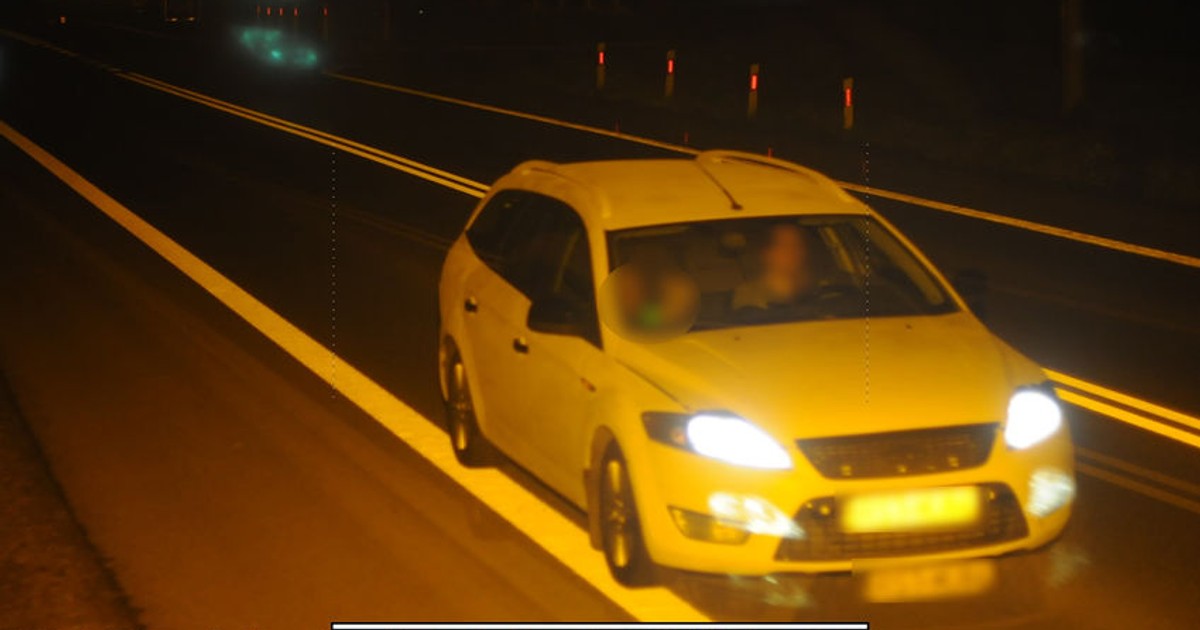Zdjęcie z fotoradaru - 209 km/h przy ograniczeniu do 60