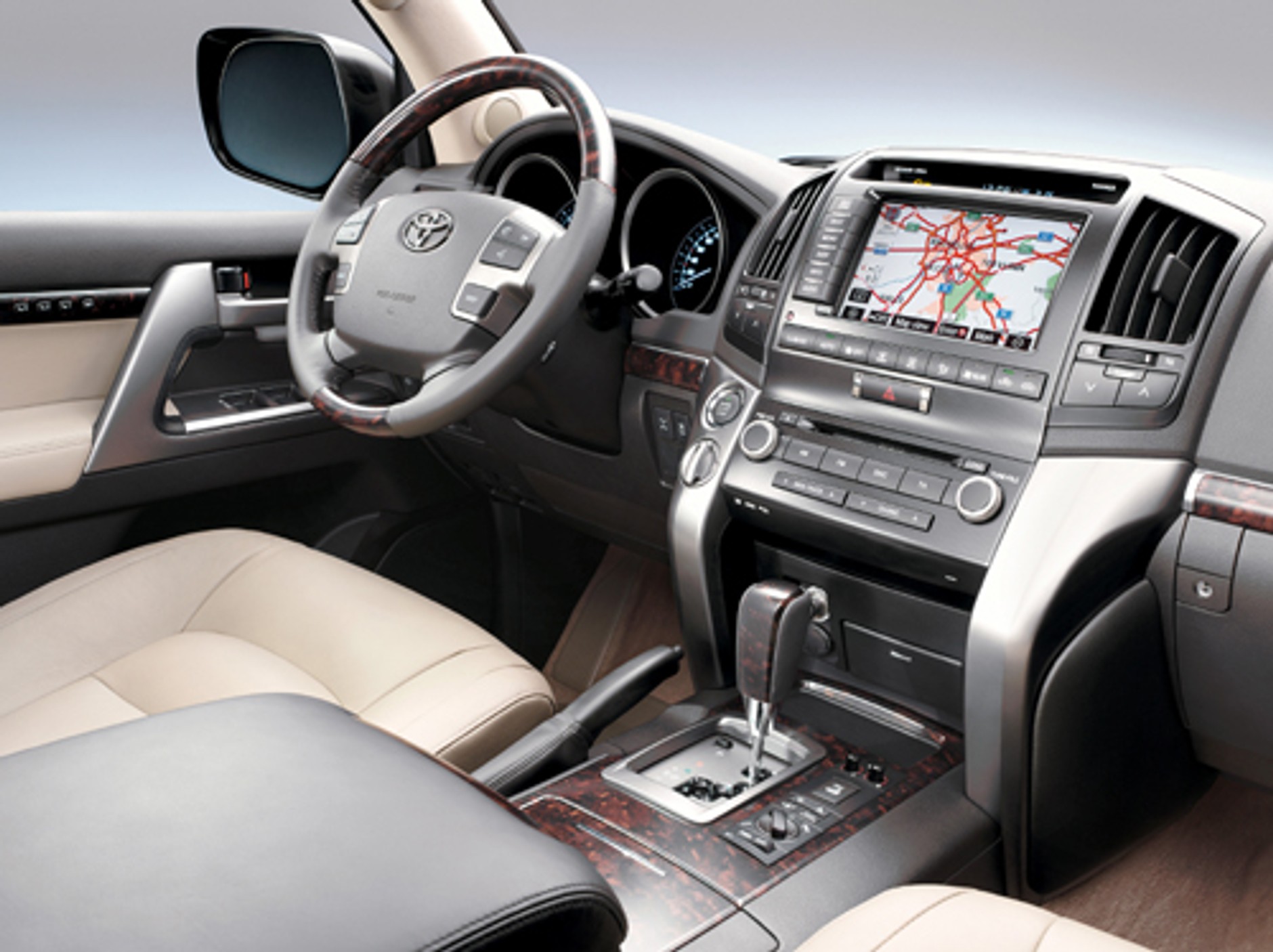 Toyota Land Criuser V8 - Znawca terenu