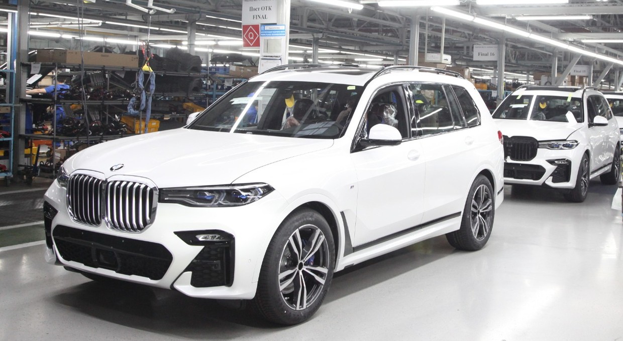 BMW zostawia Rosję. Wstrzymuje eksport i tamtejszą produkcję
