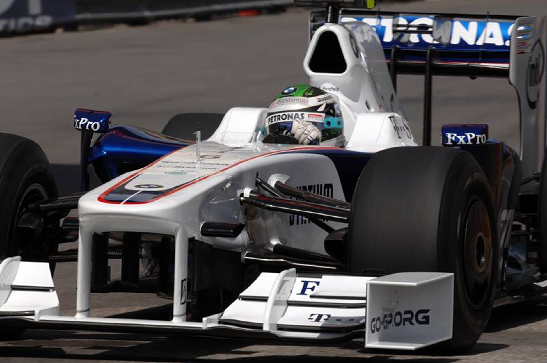 Grand Prix Monaco 2009: Button królem, Kubica w garażu (fotogaleria)