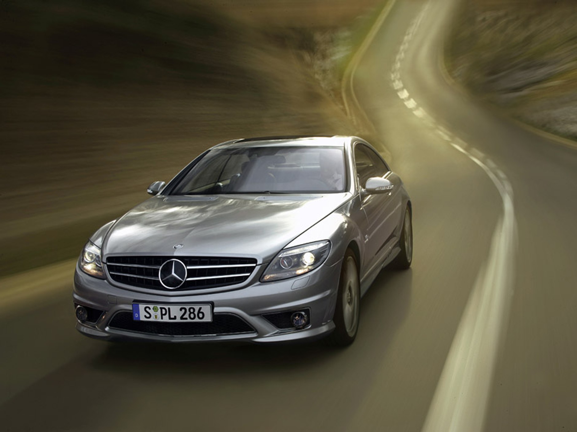 Mercedes-Benz CL 65 AMG: nowe informacje o supercoupe