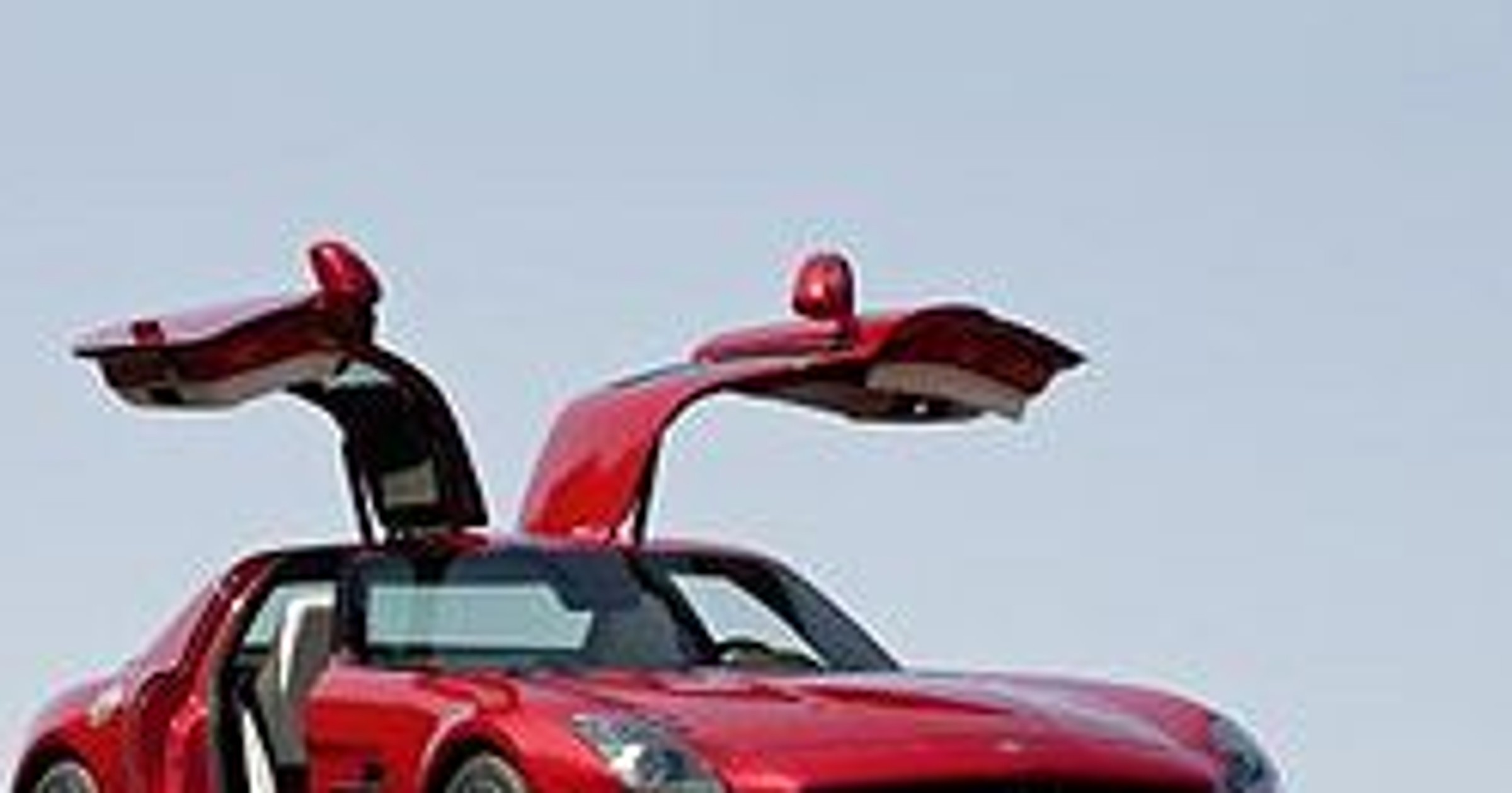 IAA Frankfurt 2009: Mercedes-Benz SLS AMG doda ci skrzydeł (fotogaleria)