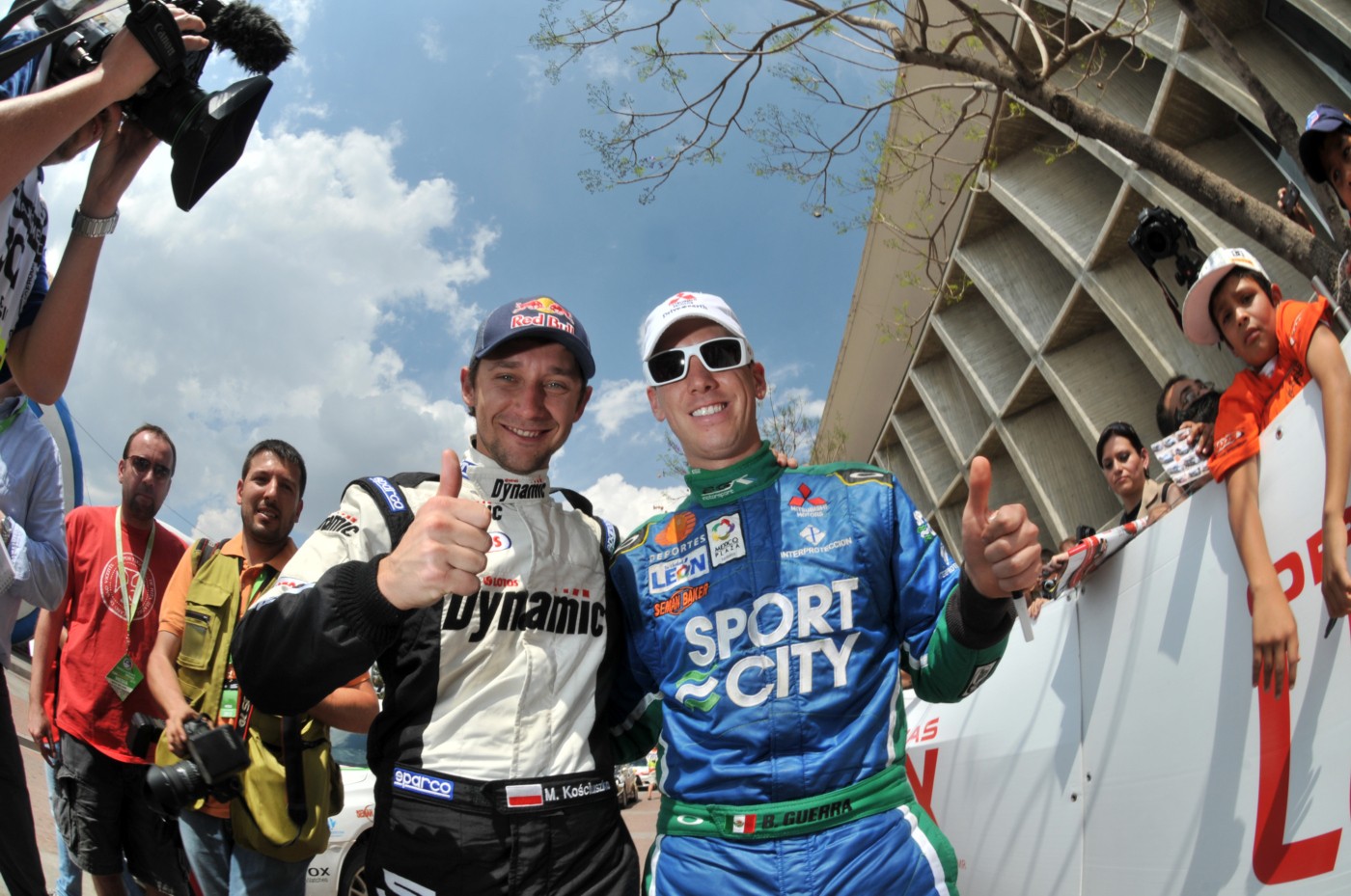 Michał Kościuszko umacnia się na pozycji lidera w PWRC