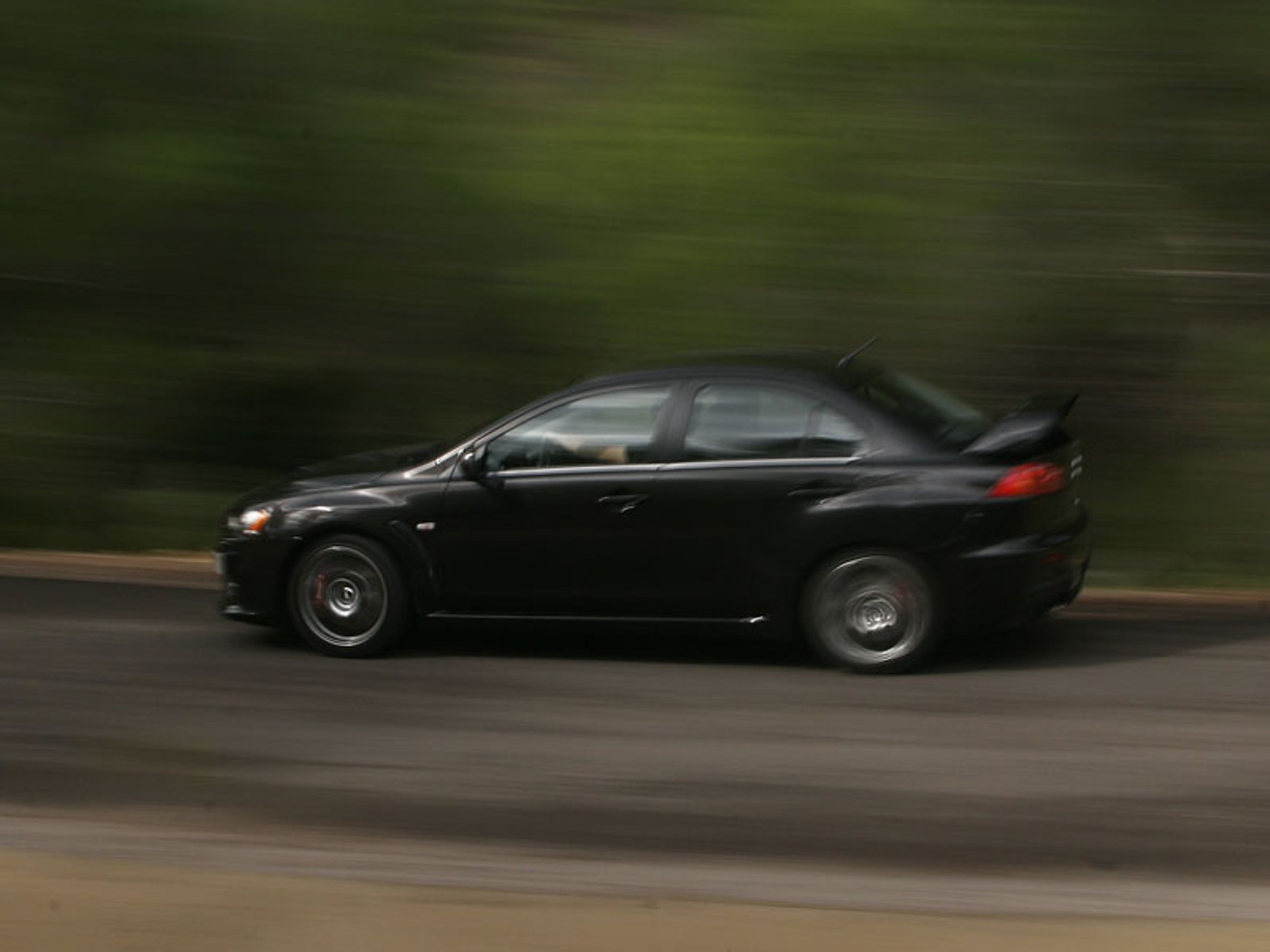 Mitsubishi: nowy Lancer Evolution MR TC - SST już w salonach w Polsce