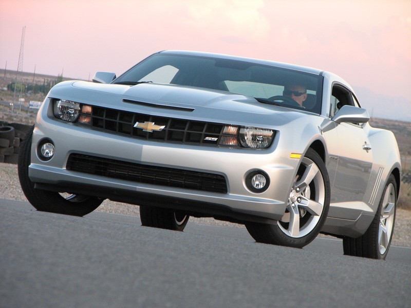 Chevrolet Camaro SS: zdjęcia najostrzejszej wersji