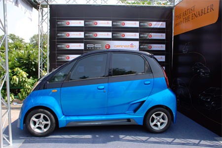 Tata Nano za 652 tys. zł