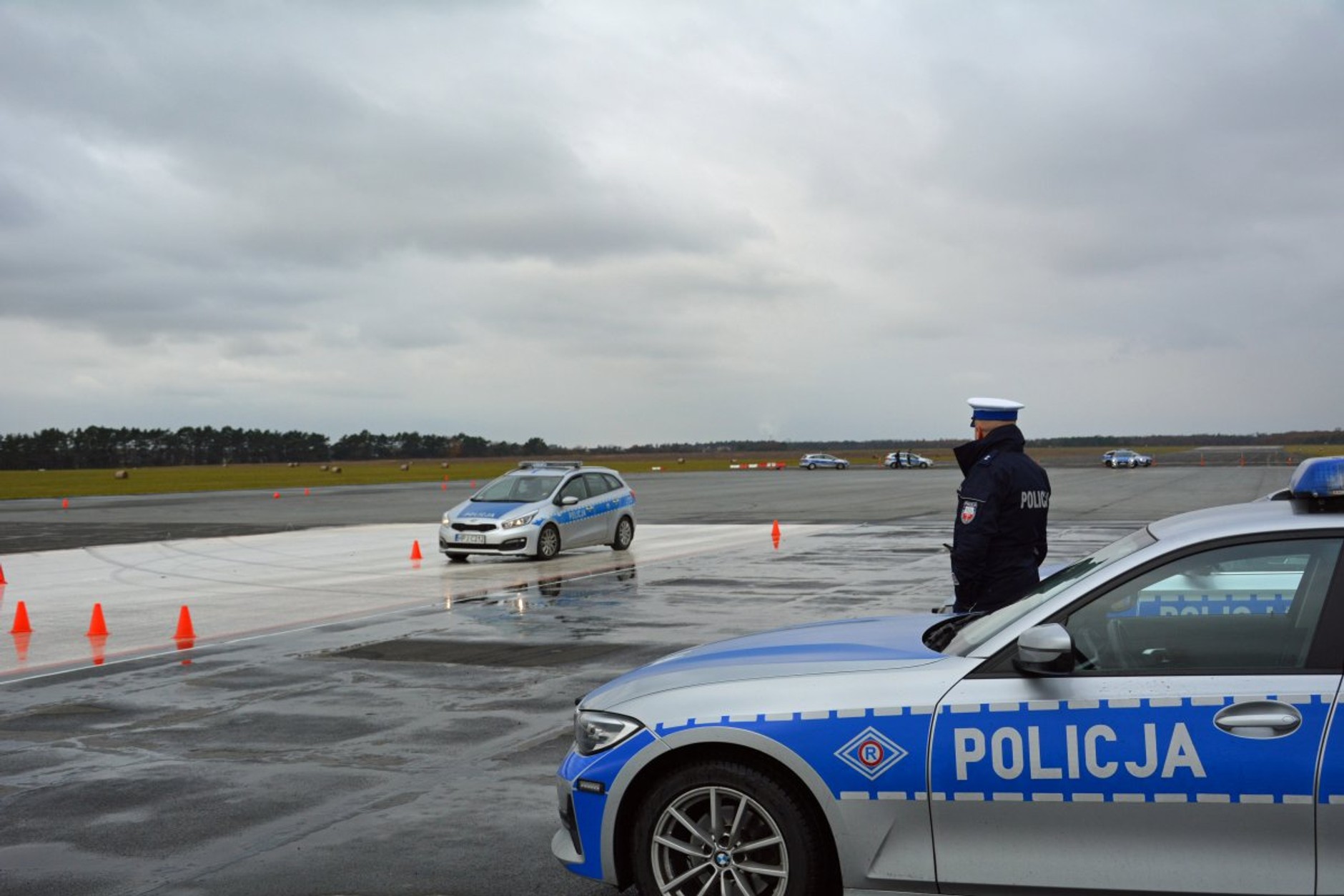 Grupa "SPEED" trenuje umiejętności na torze Silesia Ring