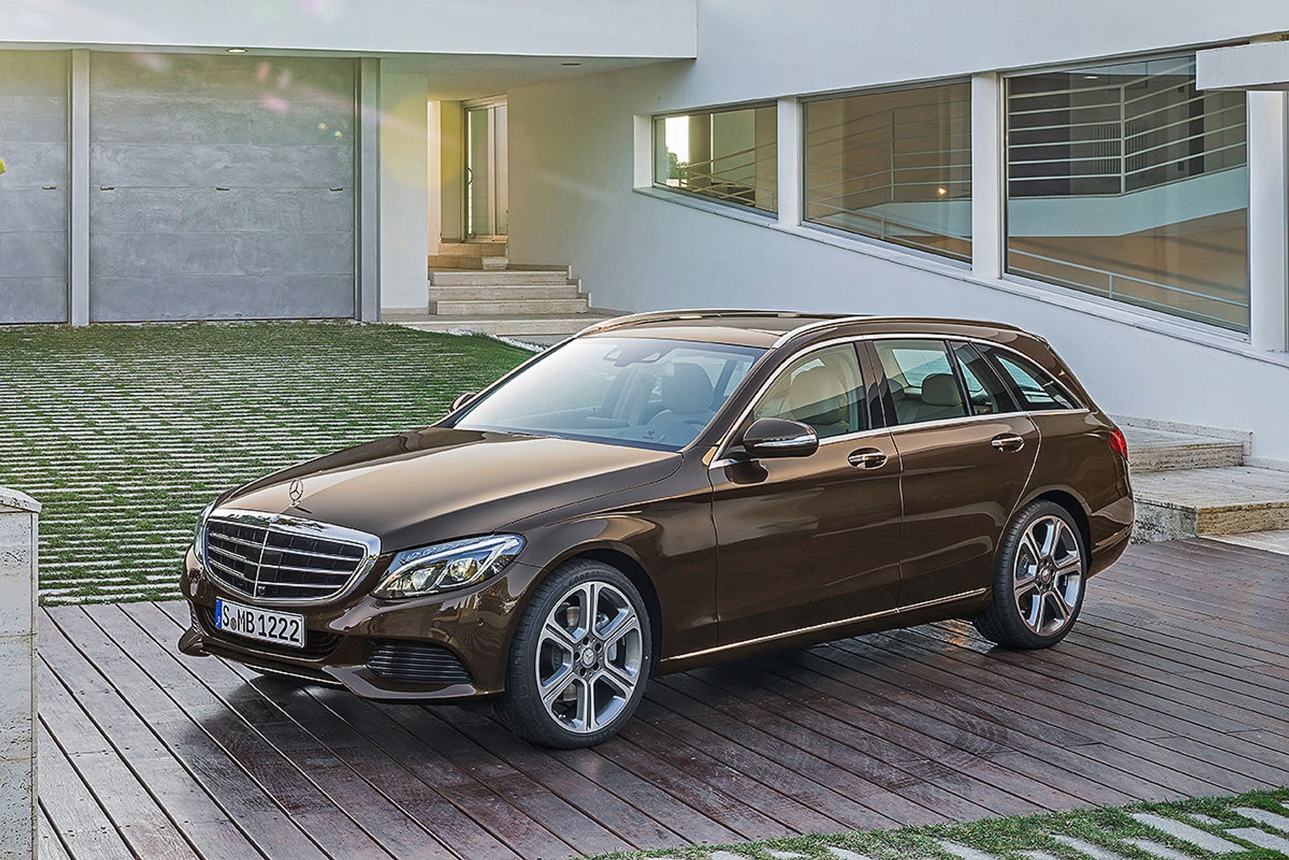 Jak jeździ Mercedes klasy C w wersji kombi?