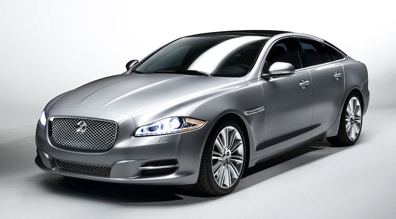 Jaguar XJ: zdjęcia, oficjalne informacje, dane techniczne (wideo)